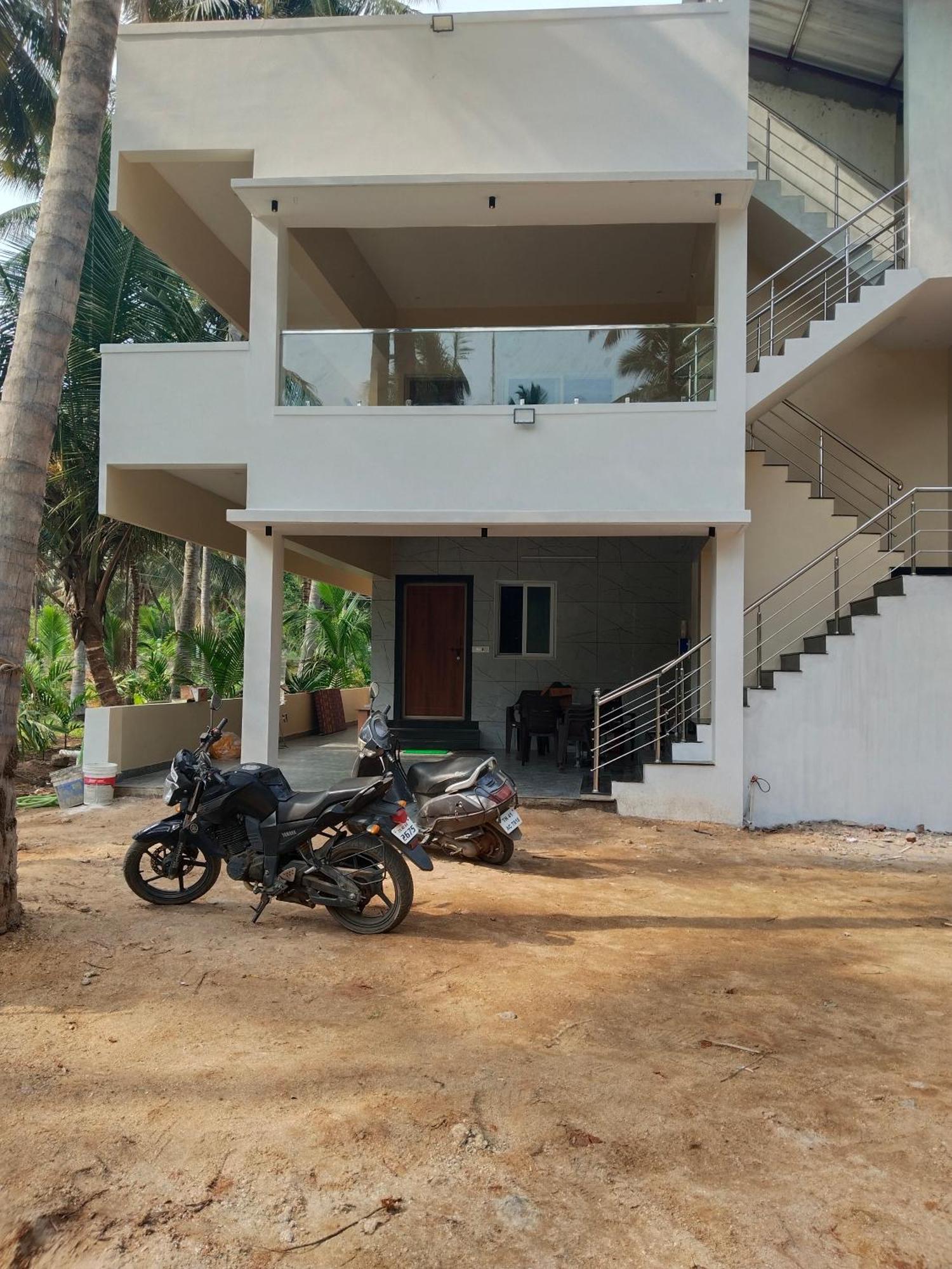 Limra Farm House โปลลาชี ภายนอก รูปภาพ